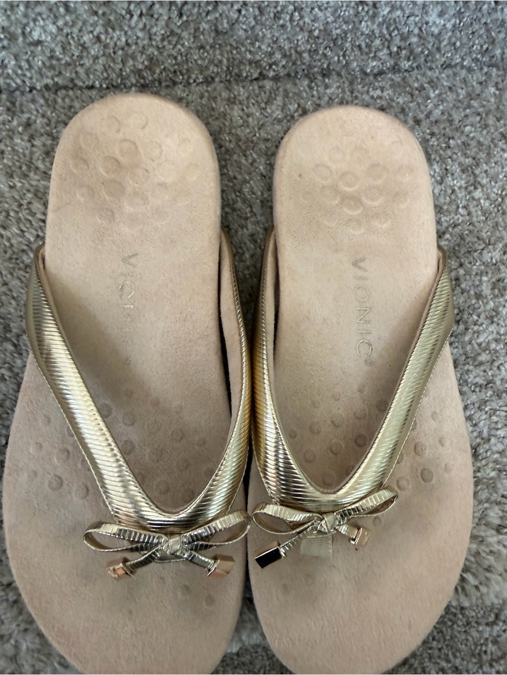 Vionic Bella II Gold Bow Tie Sandals Slides. Comfort. Feminine. EUC. SZ 7. Beach - Picture 3 of 7